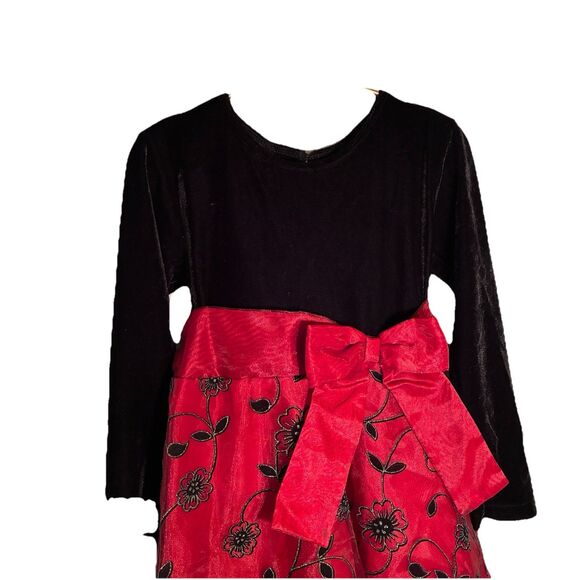 Blueberi Boulevard Girls Red Black Party Dress. Velvet Feel Top, Embroidered 6 - Picture 3 of 11